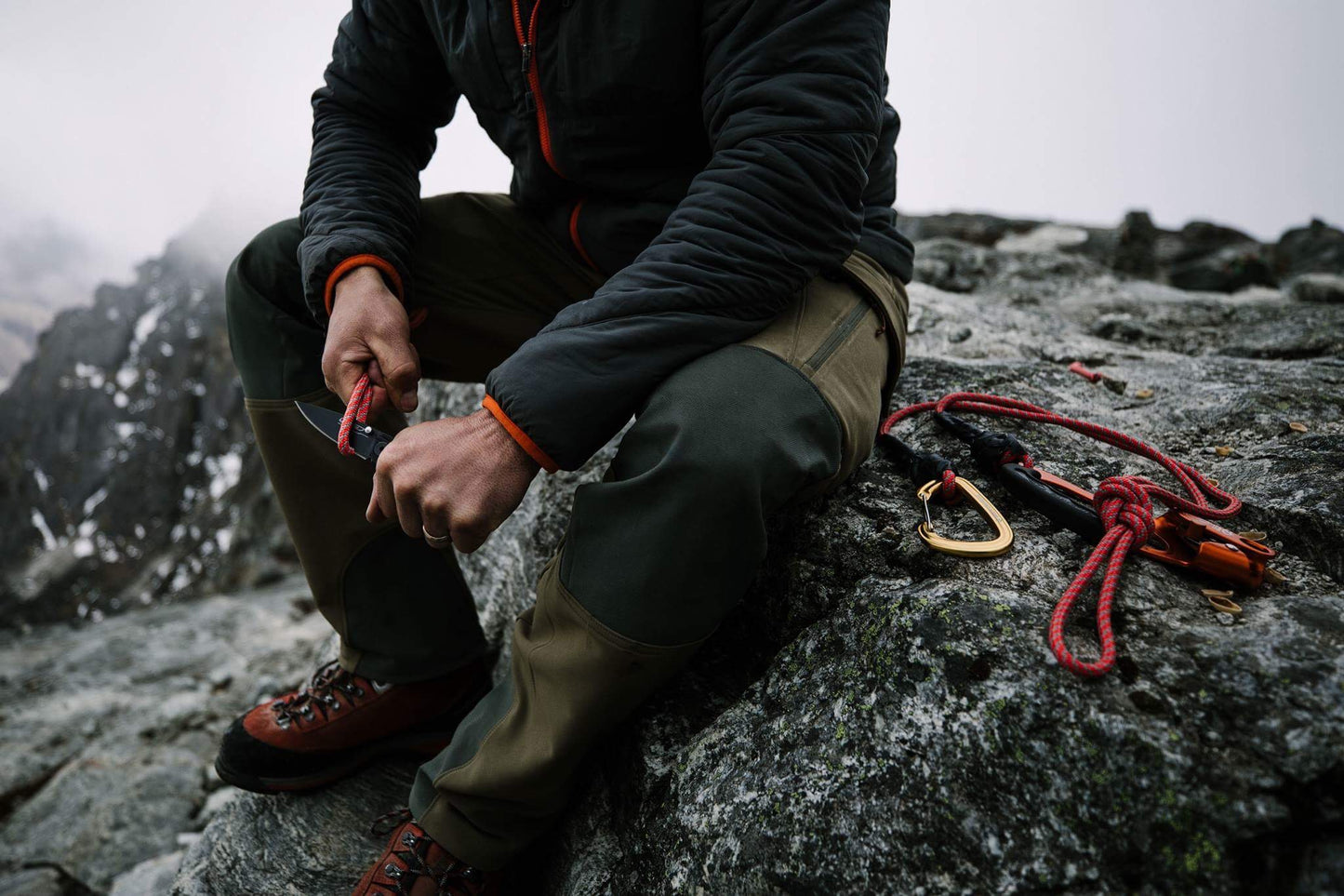 Black 8 Folding Knife